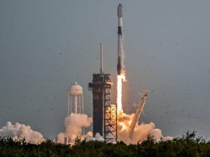 В США призвали отказаться от прямой конкуренции со SpaceX