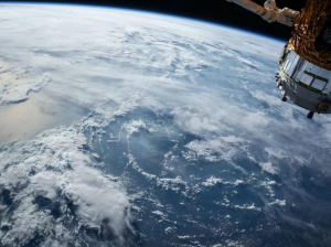 В «Роскосмосе» заявили о разработке российского аналога системы Starlink