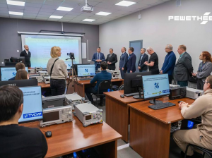 В Железногорске открылась уникальная лаборатория спутниковой связи