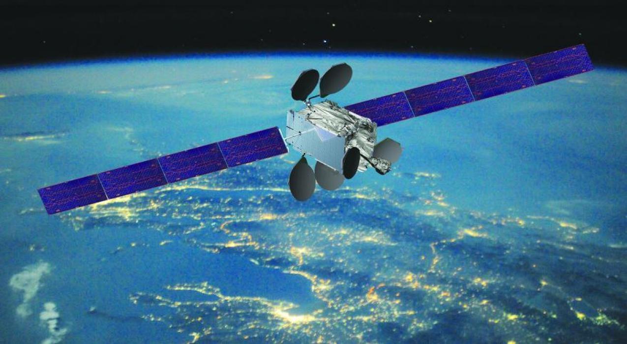 «Роскосмос» зафиксировал более 80 обломков спутника Intelsat-33e