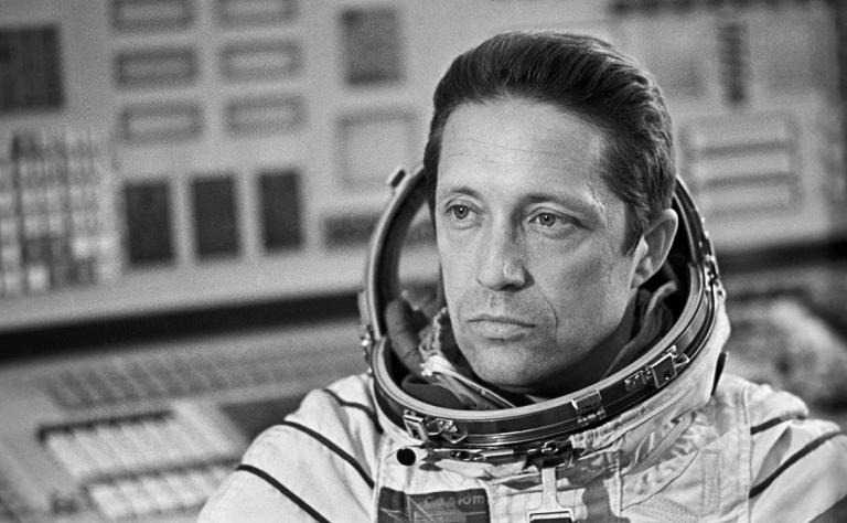 Умер советский космонавт Владимир Аксенов