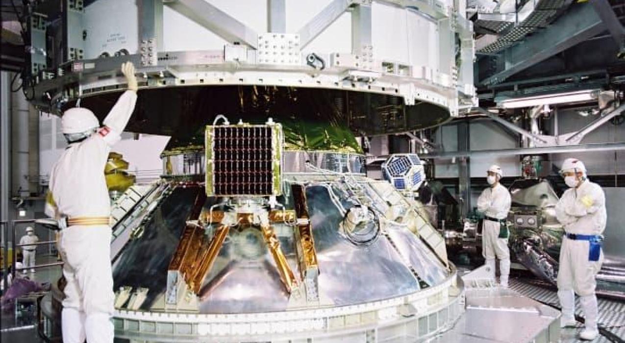 «Хаябуса-2» готовится к новой миссии: аппарат проведёт высокоскоростную разведку астероидов