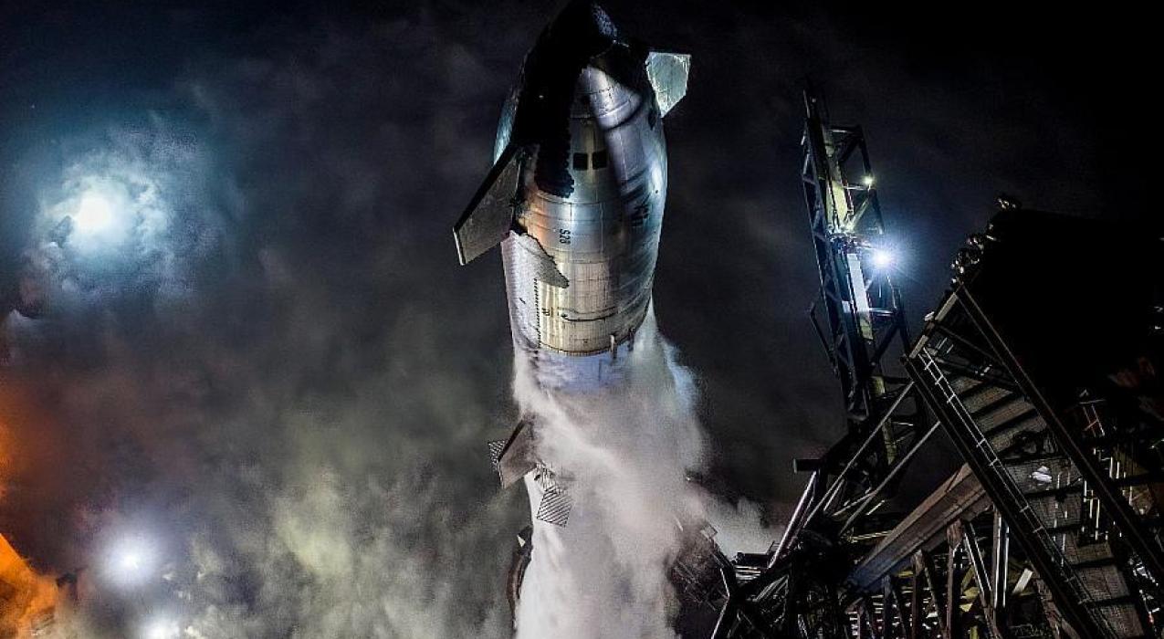 Starship впервые достиг орбиты, но не смог приводниться в океане 