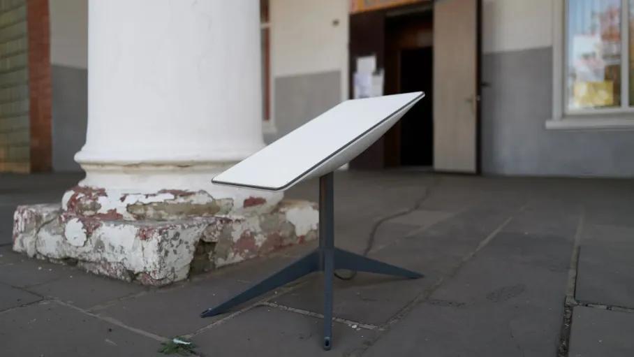 Тегеран против Starlink- как в Иране процветает черный рынок спутникового интернета