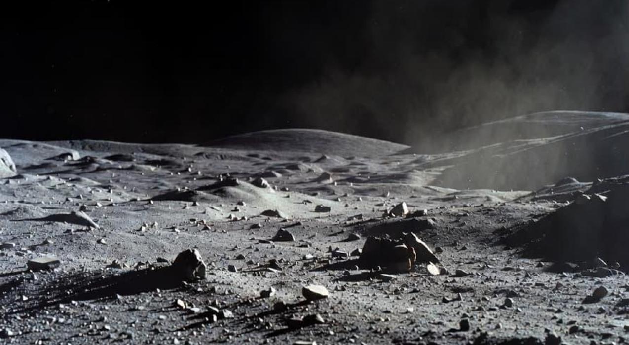 Китайские учёные нашли два новых минерала в лунном грунте