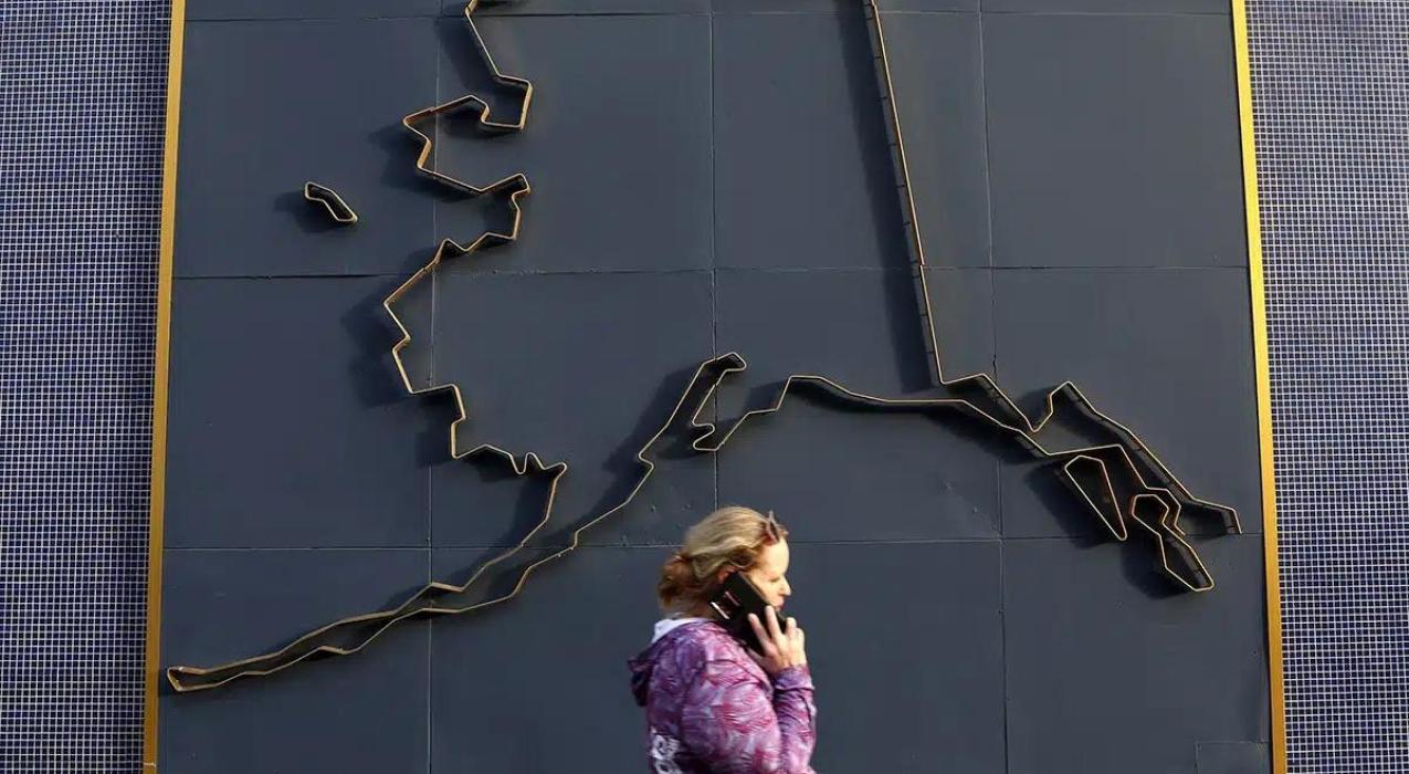 Intelsat и OneWeb расширяют многоорбитальные услуги на Аляске