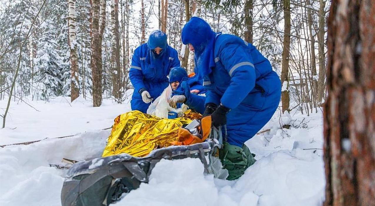Дублирующий экипаж МКС-75 прошел тренировку по зимнему "выживанию"
