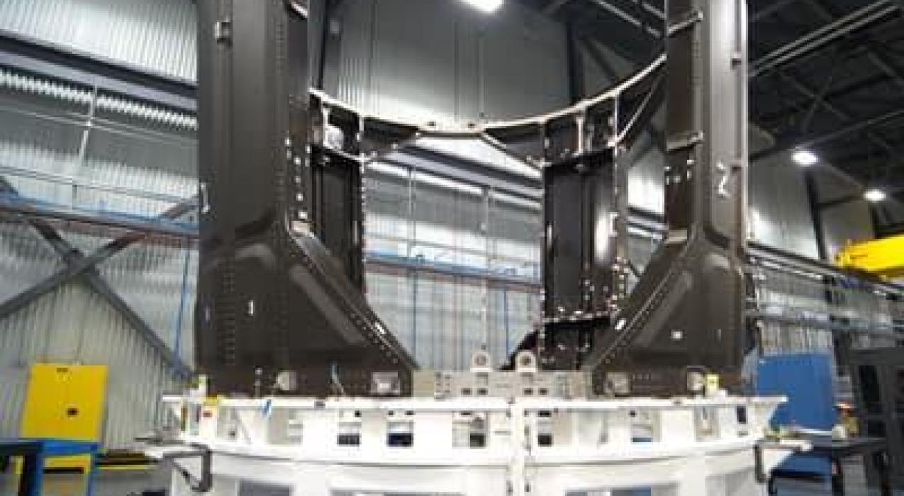 Blue Origin показала лунный посадочный модуль Blue Moon MK1 на производственной линии