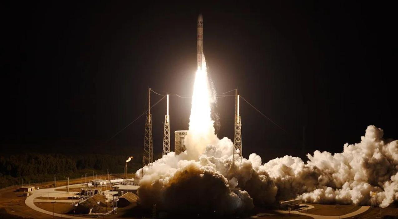 Сбои ракеты Vulcan заставляют Пентагон пересматривать стратегию космических запусков