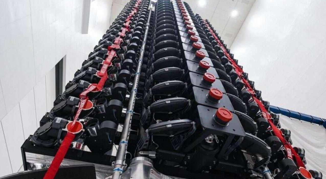 SpaceX получает радиоволны Е-диапазона для усиления широкополосного доступа Starlink