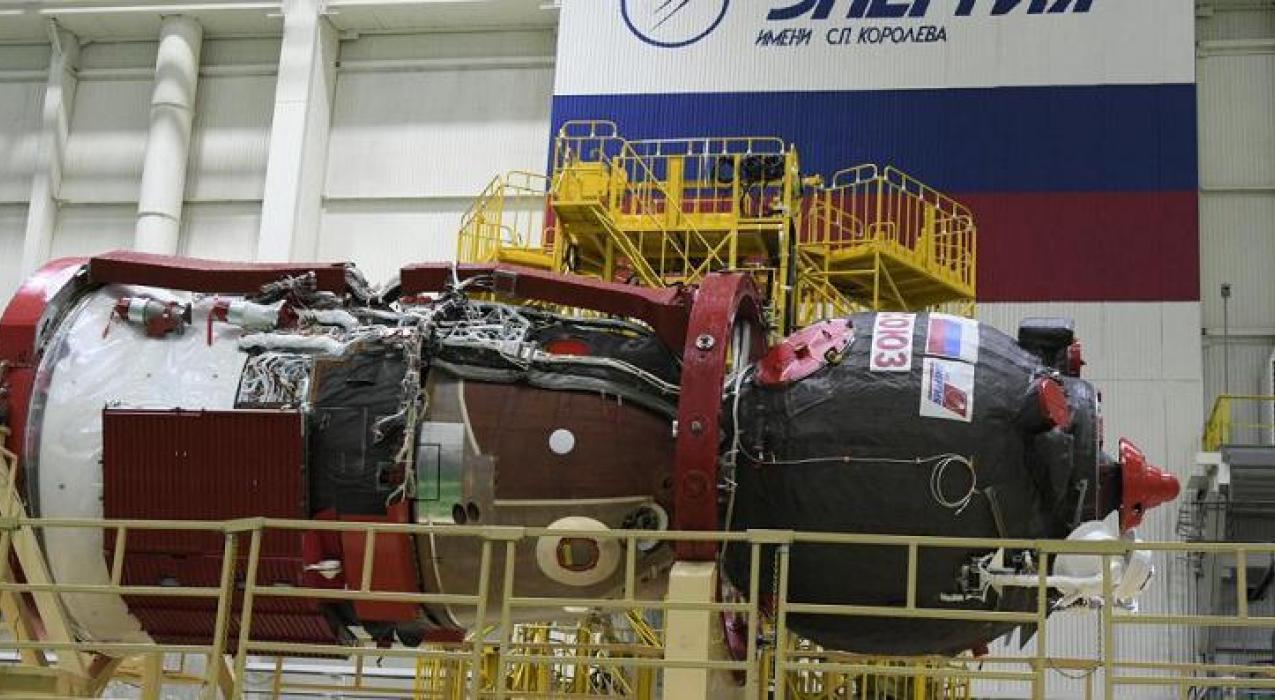 Пилотируемый корабль «Союз МС-25» заправили