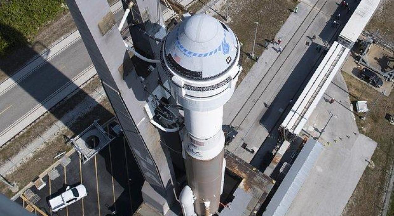 НАСА перенесло первый полет Starliner с экипажем