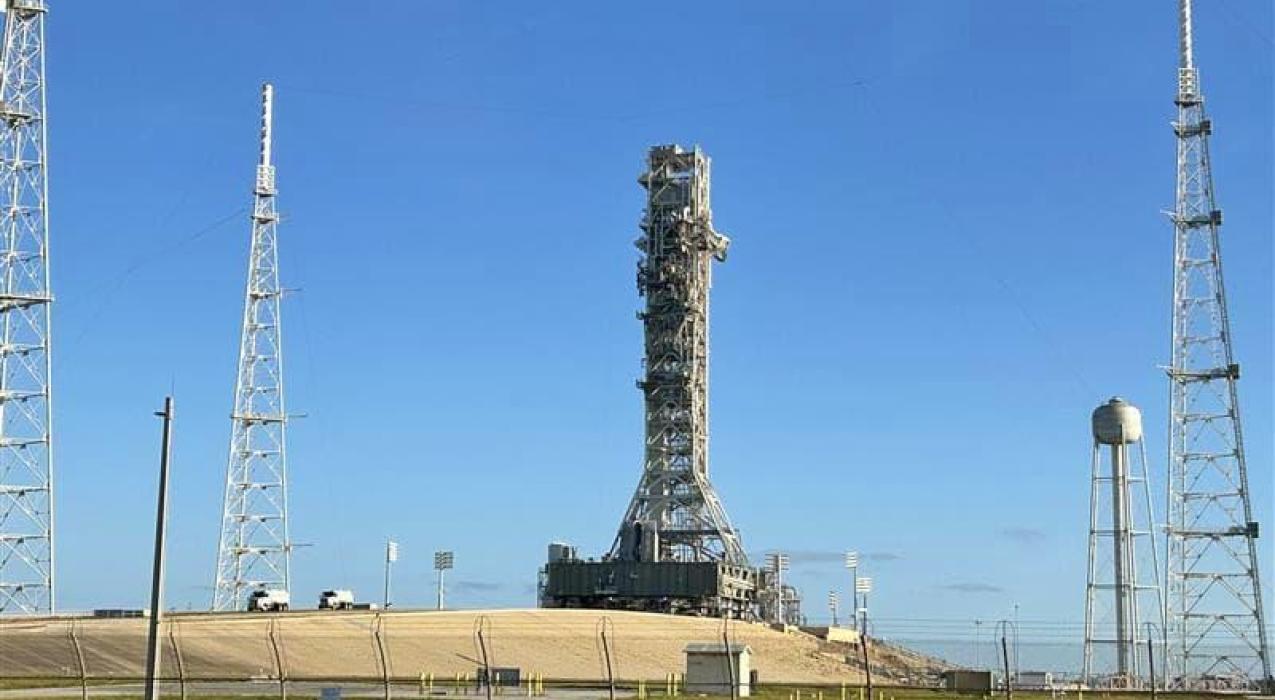 NASA готовит «Артемиду-3»: стартовая платформа возвращается в сборочный корпус