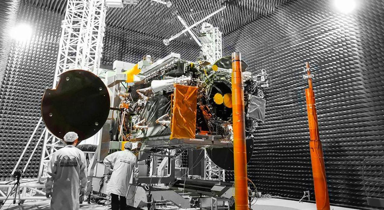 Для конвейерного производства спутников разработана новая платформа