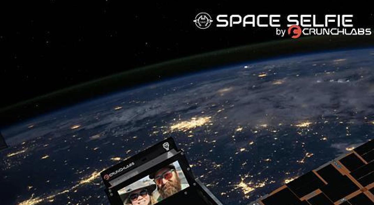 Блогер отправил в космос спутник с Google Pixel 8 Pro, чтобы делать селфи