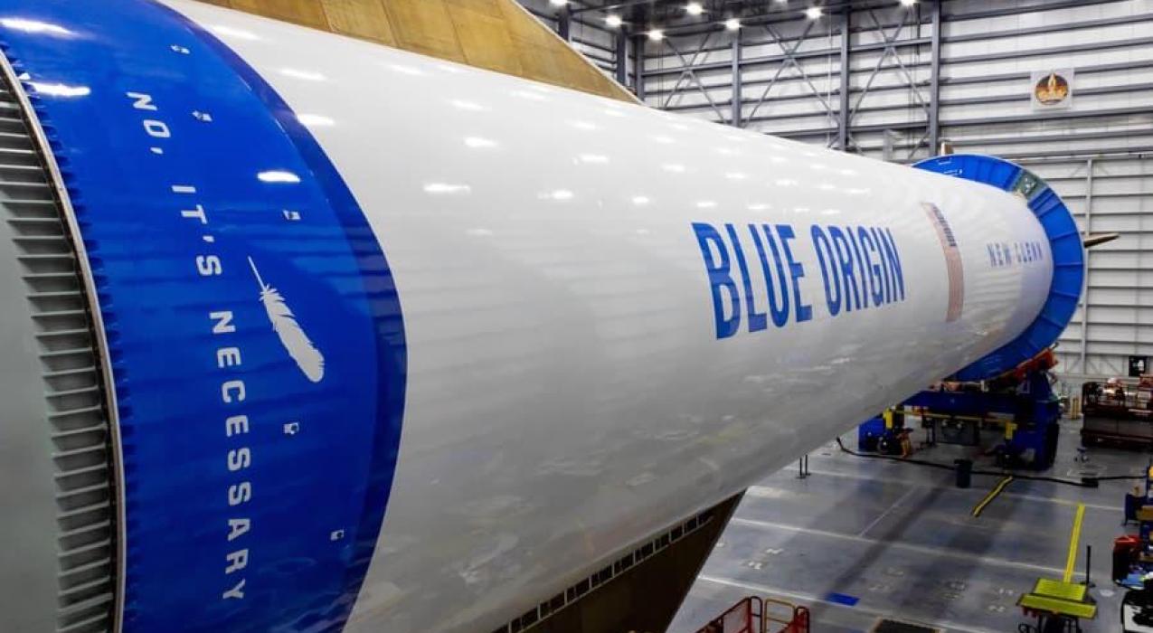 Ракета New Glenn от Blue Origin готова к первому запуску 48 спутников Amazon Leo