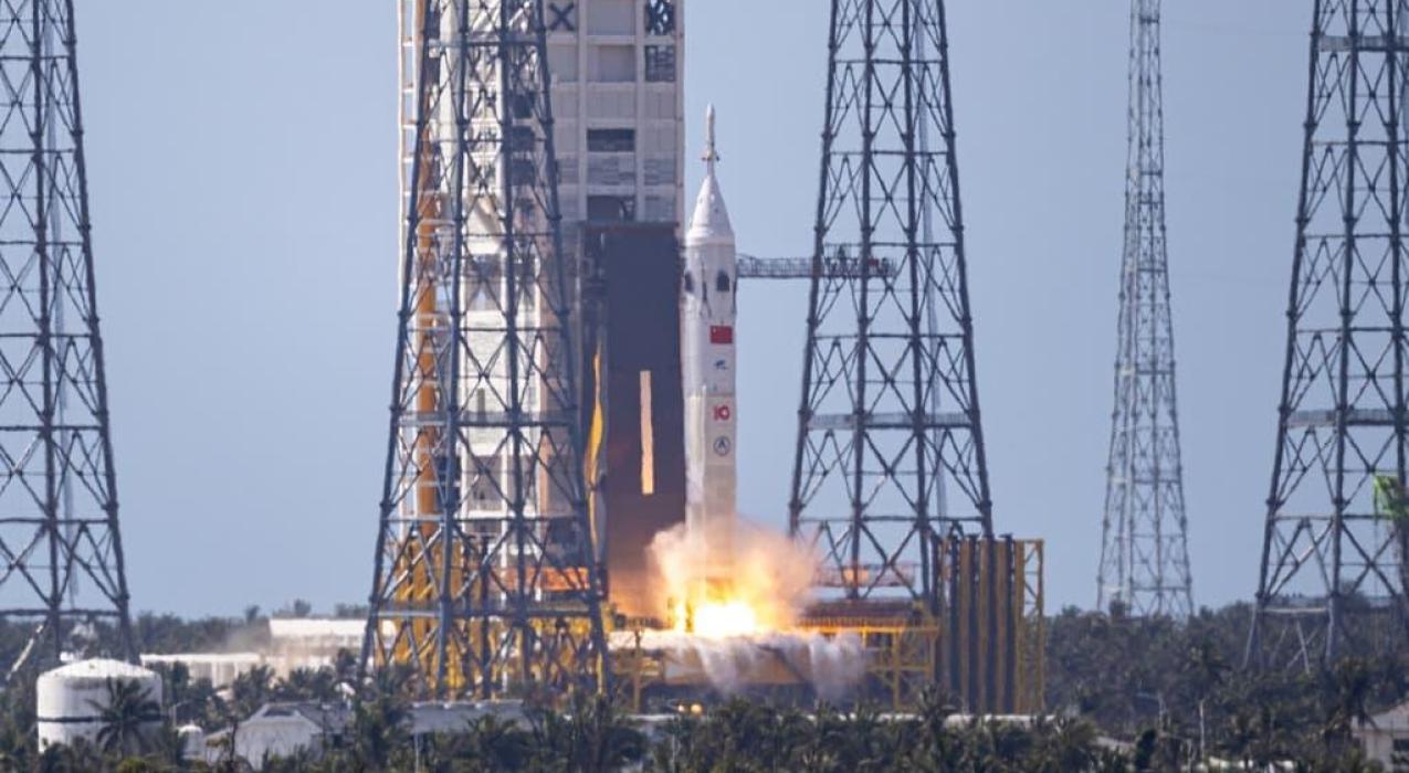 Китай анонсировал интенсивный космический 2026 год: зонд «Тяньвэнь-2», пилотируемый полёт «Шэньчжоу-23» и испытания многоразовых ракет