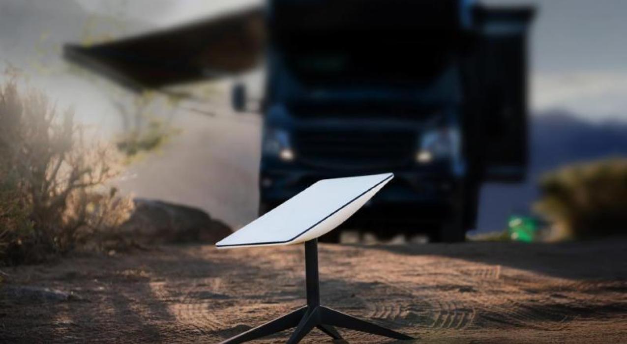 SpaceX разрешила ставить Starlink Mini на небольшие самолеты, но сняла с себя ответственность за возможные аварии