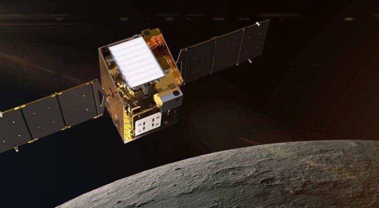 NASA не может восстановить связь с направляющимся к Луне зондом