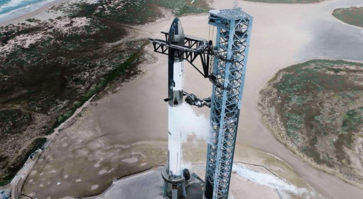 Гигантская ракета Starship готова к новому орбитальному пуску, заявил Илон Маск