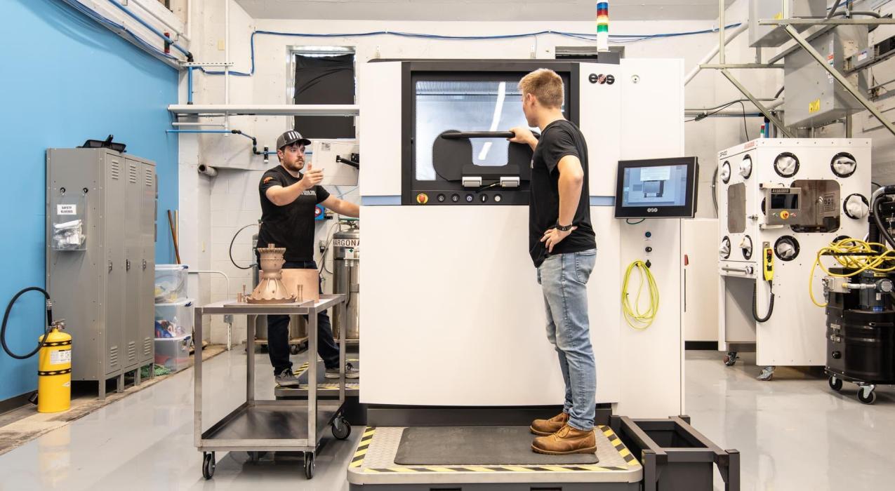 Raytheon провела летные испытания твердотопливного двигателя Ursa Motor