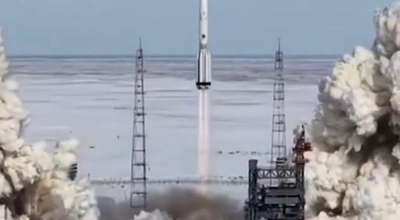 Впервые за почти три года Россия запустила тяжелую ракету «Протон-М»