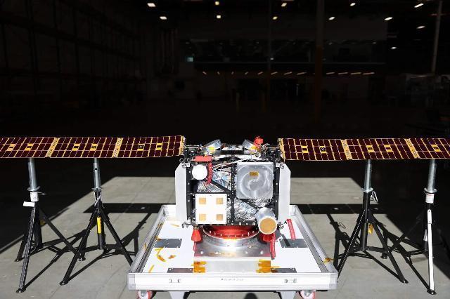 В космос вот-вот отправят первую в истории частную миссию для исследования металлического астероида