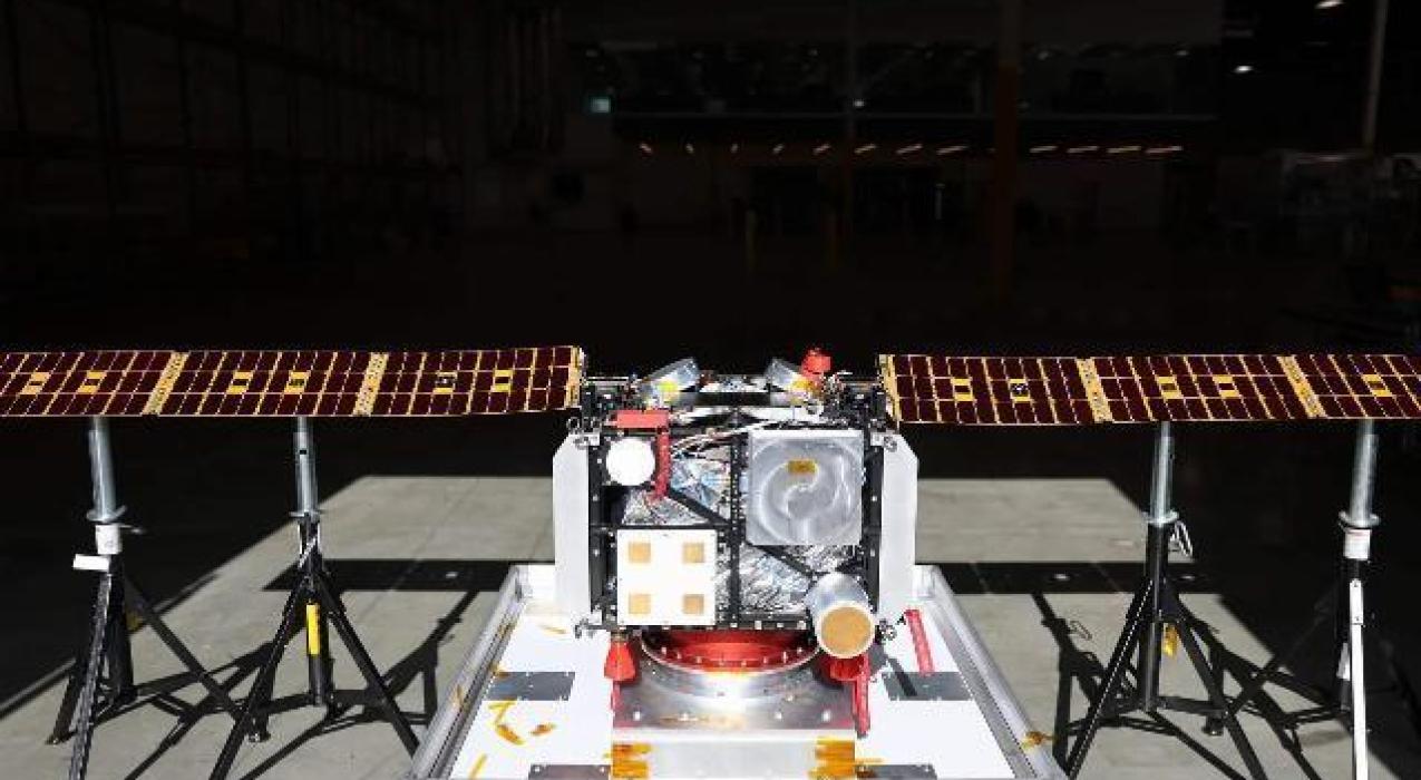 В космос вот-вот отправят первую в истории частную миссию для исследования металлического астероида