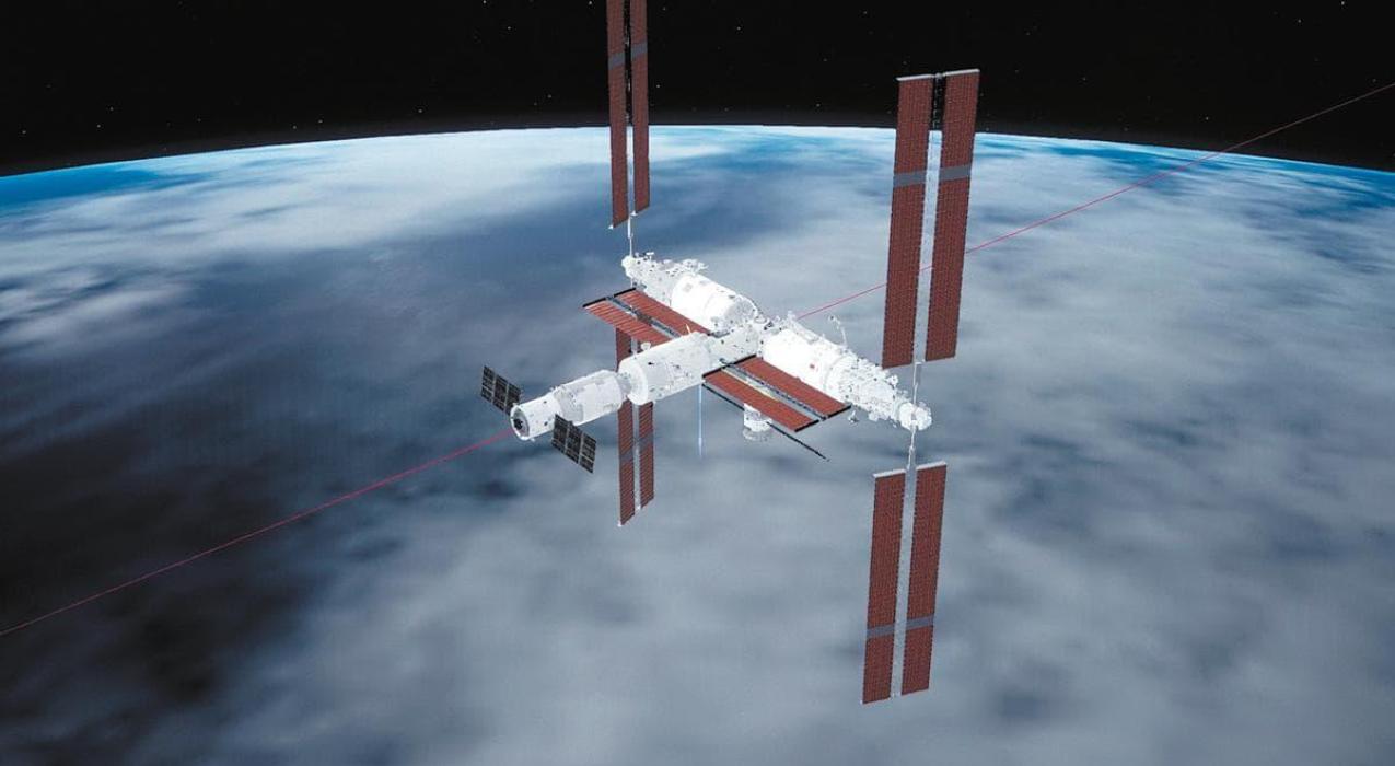 Китайский космический корабль «Тяньчжоу-9» вернулся на Землю, но не полностью — обломки упали в безопасном районе