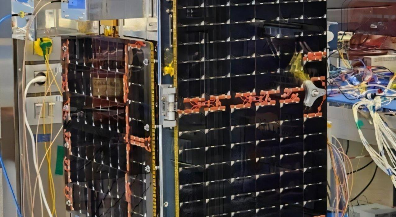 Итальянский микроспутник Pathfinder Hawk положил начало масштабной космической программе