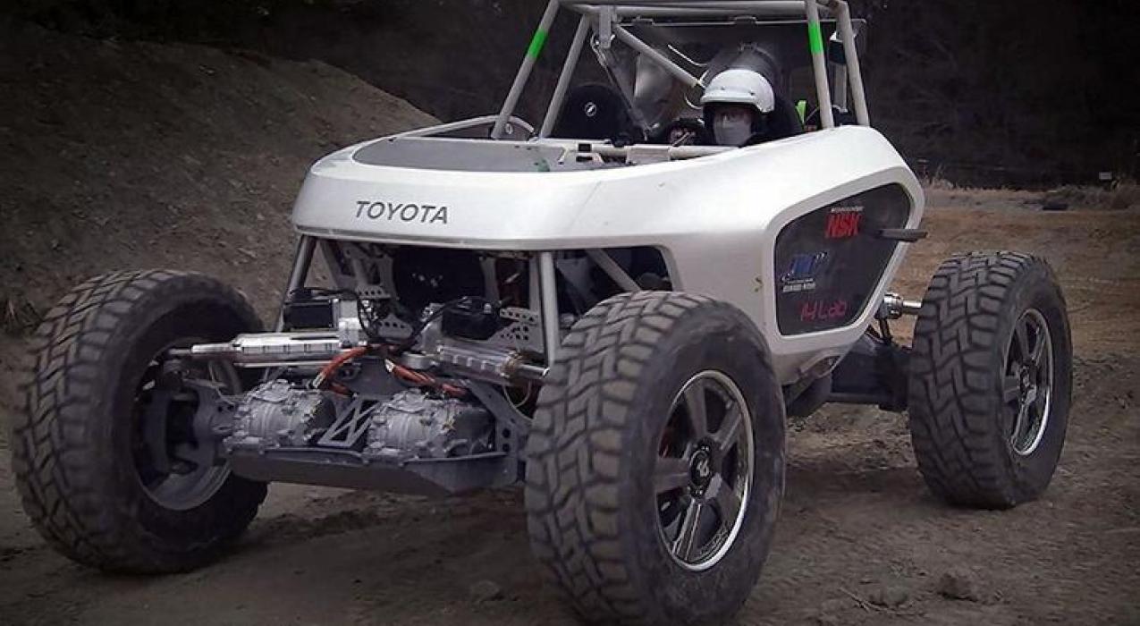 Toyota представила космический вездеход для экспедиций по бездорожью на Луне