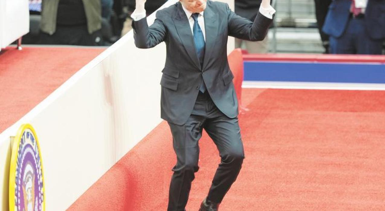 «Поезда» Starlink теснят пилотируемый космос, прикрываясь заботой об астрономах