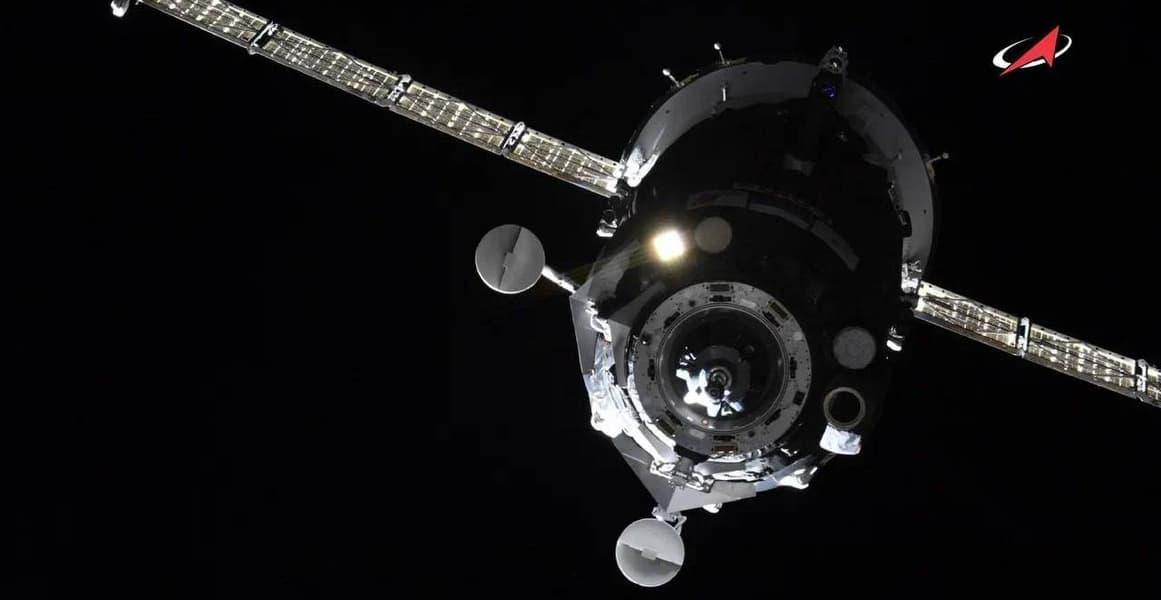 «Прогресс МС-33» везёт топливо для МКС: почти тонна горючего на борту