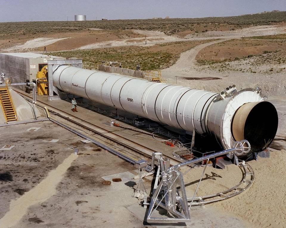 Твердотопливные ракетные двигатели