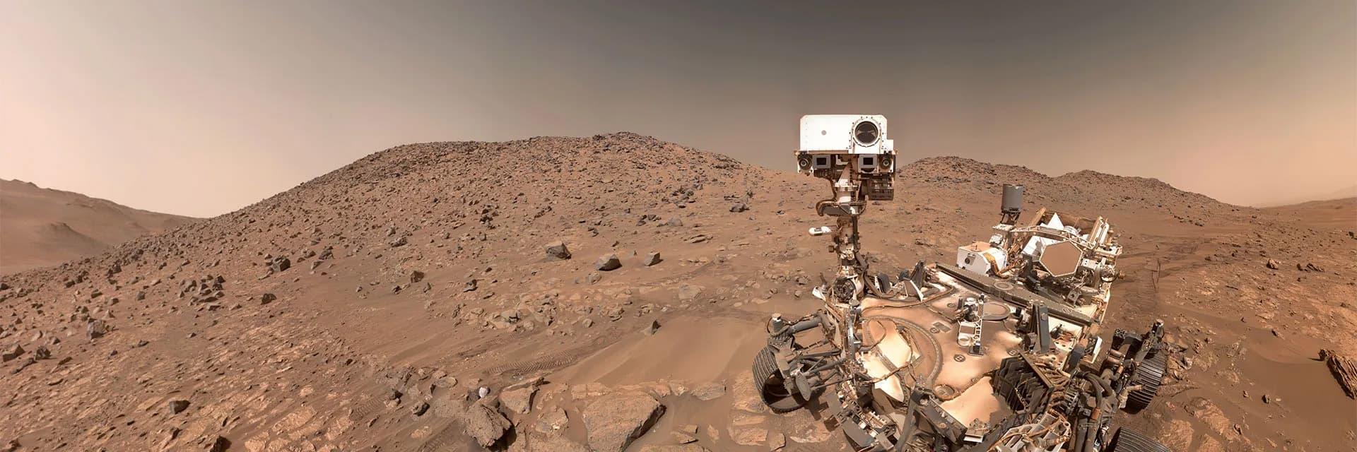 Ровер NASA Perseverance обнаружил сложную органику там, где миллиарды лет назад на Марсе было озеро