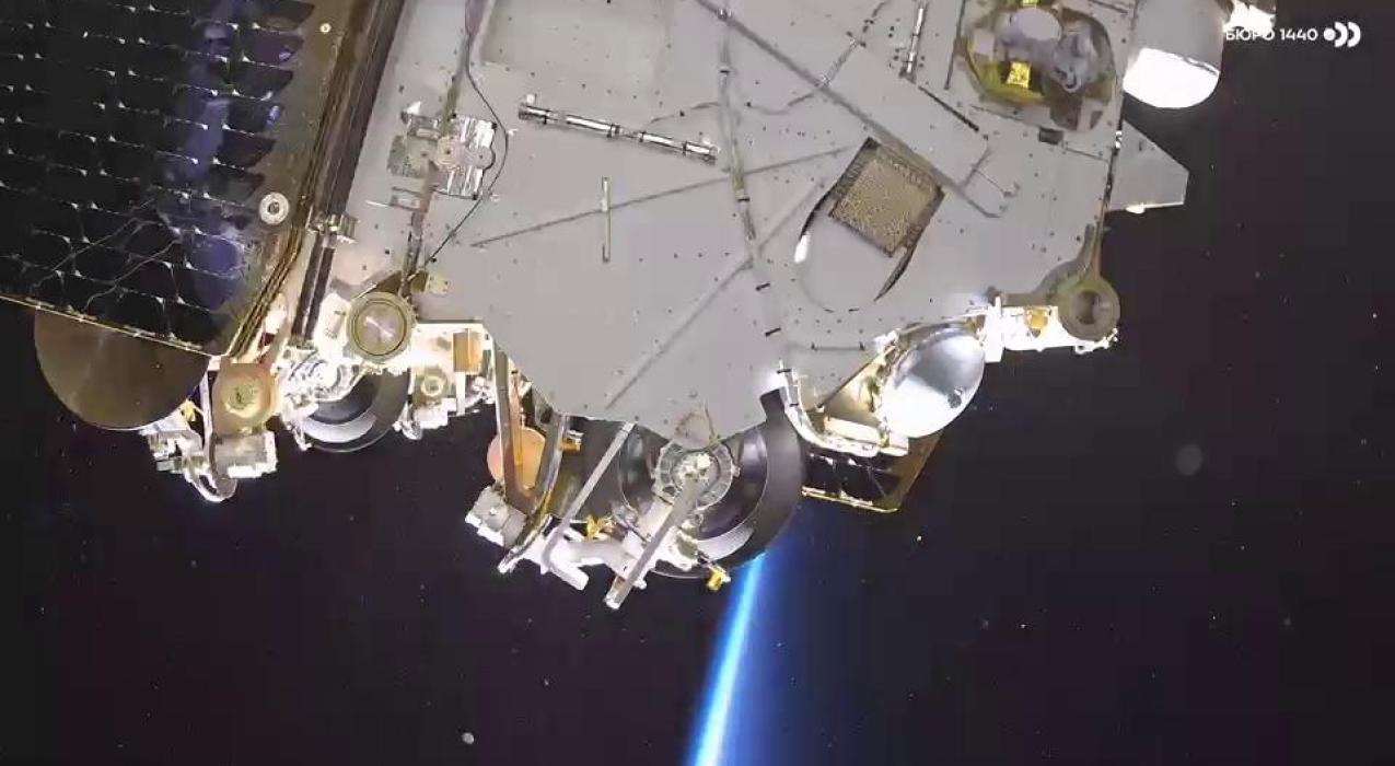 «Российский Starlink» уже на орбите: БЮРО 1440 запустило сразу 16 спутников, группировка «Рассвет» обеспечит скорость интернет-доступа до 1 Гбит/с в любой точке Земли