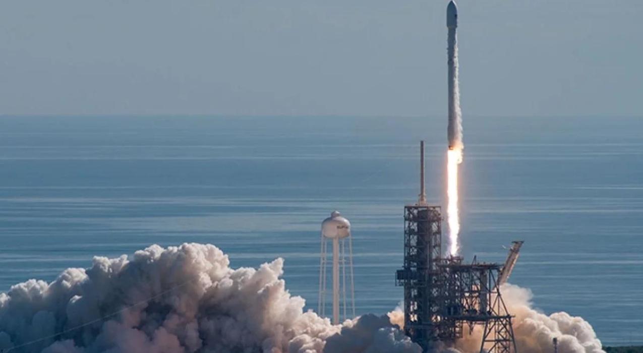 SpaceX получила контракты на $6 млрд по программе Starshield