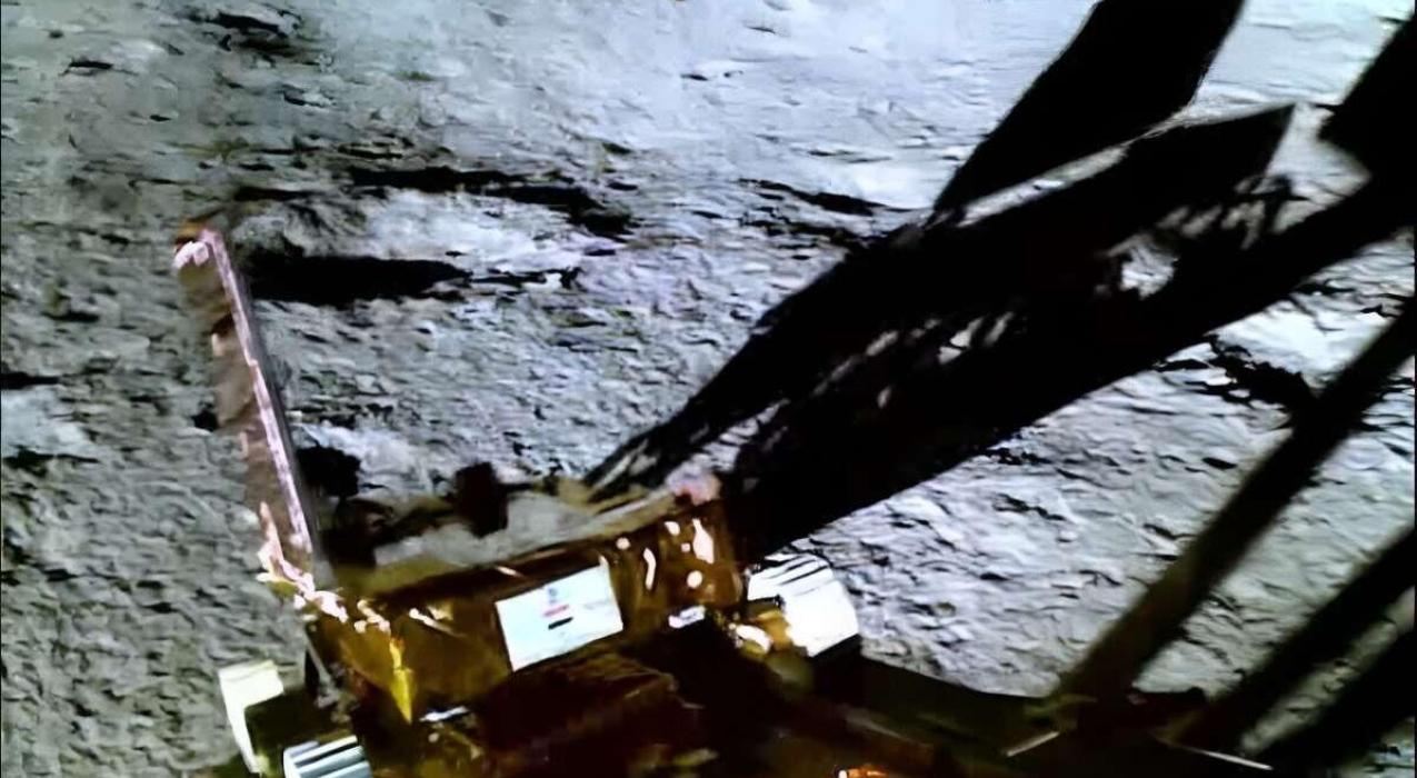 Глава ISRO не обеспокоен завершением лунной миссии