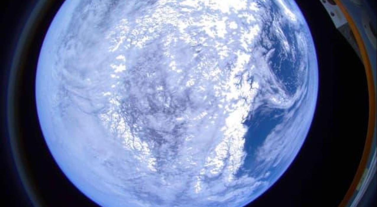 ИИ вышел на орбиту: стартап DPhi Space протестировал обработку спутниковых снимков прямо в космосе